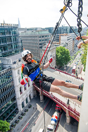Hogan Lovells Abseiling 2022_152