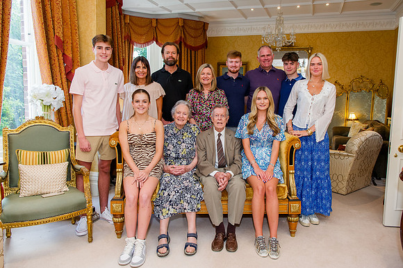 KatePhillipsfamily_3-7-23_003