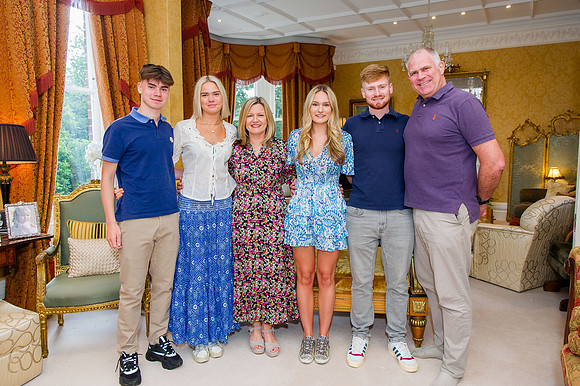 KatePhillipsfamily_3-7-23_022
