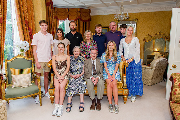 KatePhillipsfamily_3-7-23_001