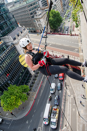 Hogan Lovells Abseiling 2022_082
