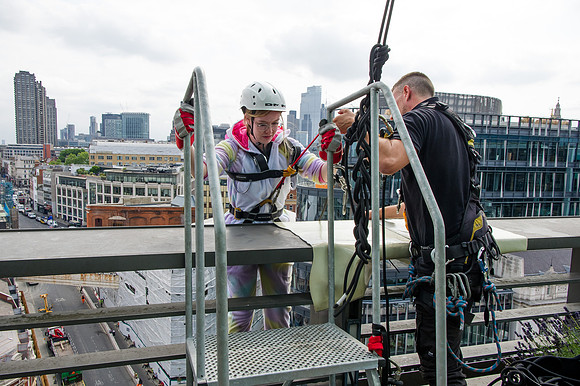 Hogan Lovells Abseiling 2022_068