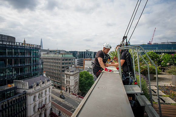 Hogan Lovells Abseiling 2022_008