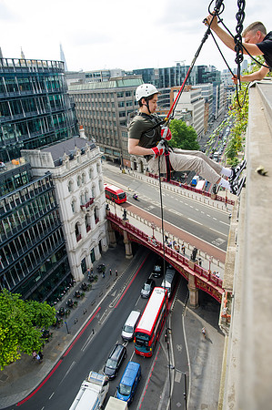 Hogan Lovells Abseiling 2022_044