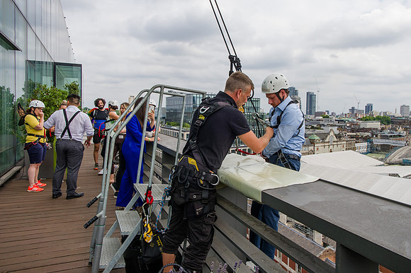 Hogan Lovells Abseiling 2022_105