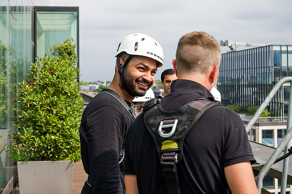 Hogan Lovells Abseiling 2022_053