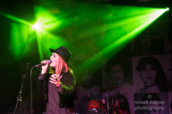 Ren Harvieu at Cambridge Junction 2014