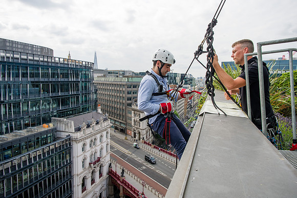 Hogan Lovells Abseiling 2022_016