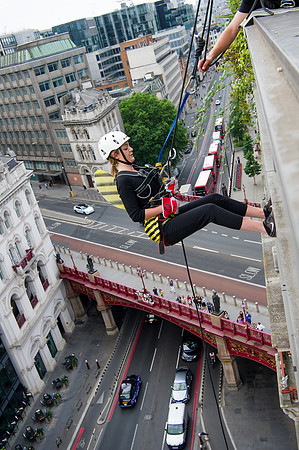 Hogan Lovells Abseiling 2022_032