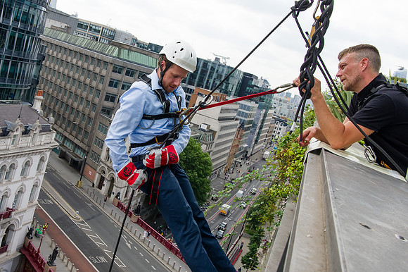 Hogan Lovells Abseiling 2022_107
