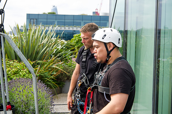 Hogan Lovells Abseiling 2022_007